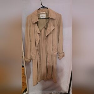 Babaton Classic Beige Trench Coat